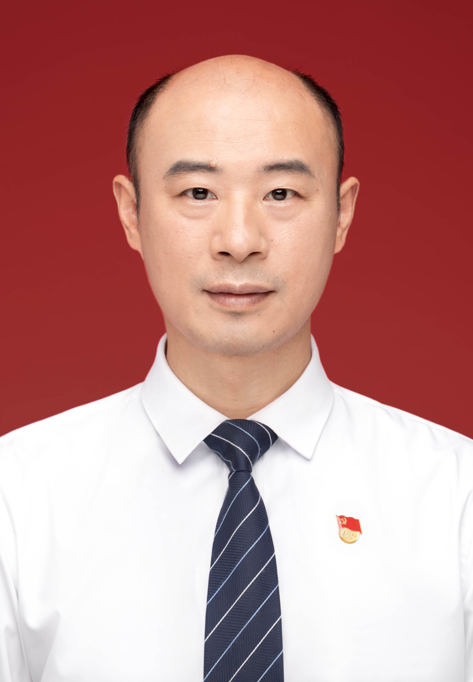 胡世文.jpg 胡世文.jpg